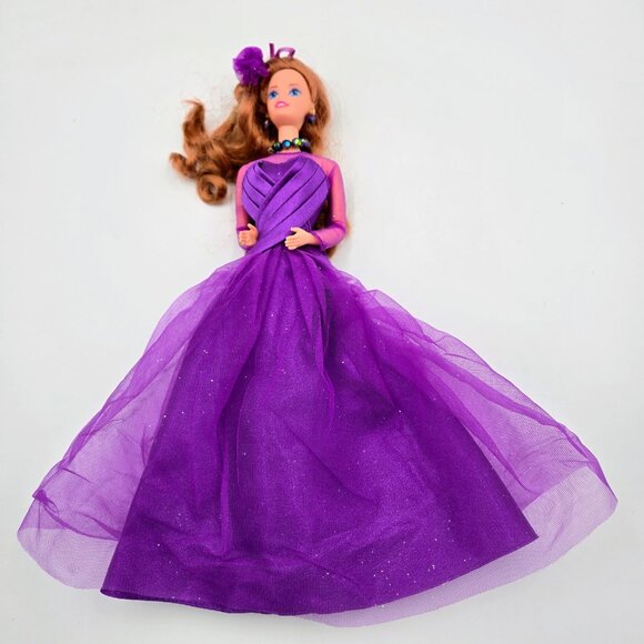Purple Passion 1995 Barbie Doll Brunette Readhead Mattel Dress Earrings 13555 Re - Picture 13 of 16